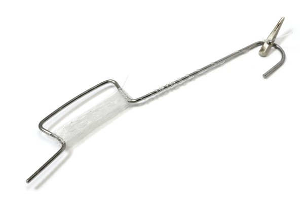 Haken mit Nylonfaden und Splint