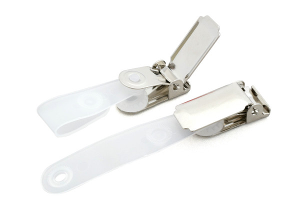 Ausweisclips für Hüllen mit Langloch, Metallclip, vernickelt
